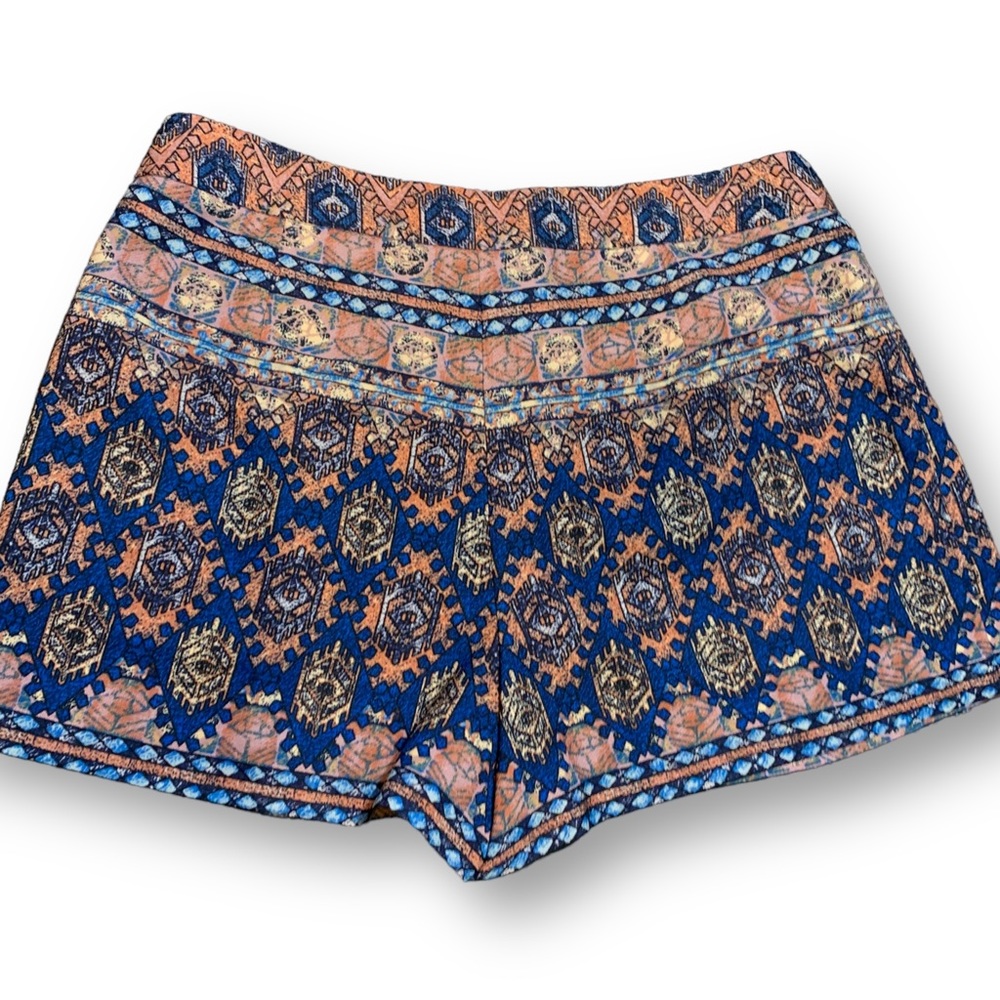 Forever 21 Women's Shorts Size:M Blue Pink Tribal Print - Picture 12 of 14